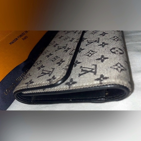 Louis Vuitton Authentic Monogram Navy Mini Lin Continental LV Dust bag & ribbon - Picture 5 of 11
